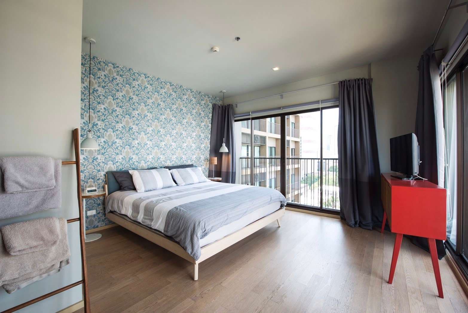 11118 – 276_bedroom.jpg